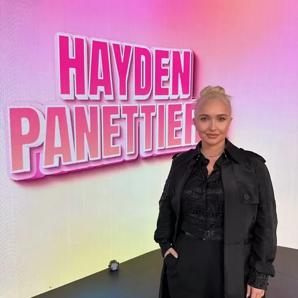 La actriz Hayden Panettiere habló abiertamente en su libro ‘This Is Me: A Reckoning' sobre su depresión posparto y el abuso de sustancias / IG: @haydenpanettiere La actriz Hayden Panettiere habló abiertamente en su libro ‘This Is Me: A Reckoning' sobre su depresión posparto y el abuso de sustancias / IG: @haydenpanettiere