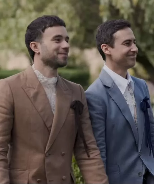El momento fue especial: el hermano de Bruno Ascenzo ofició la ceremonia, devolviendo el gesto que él tuvo al casar a Franco Ascenzo con la artista Alejandra Cisneros. Foto: Instagram