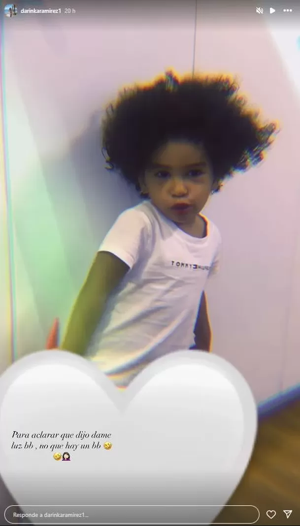 Hija de Farfán y Darinka Ramírez conmovió al decir ”dame luz”. Fuente: Instagram Hija de Farfán y Darinka Ramírez conmovió al decir ”dame luz”. Fuente: Instagram