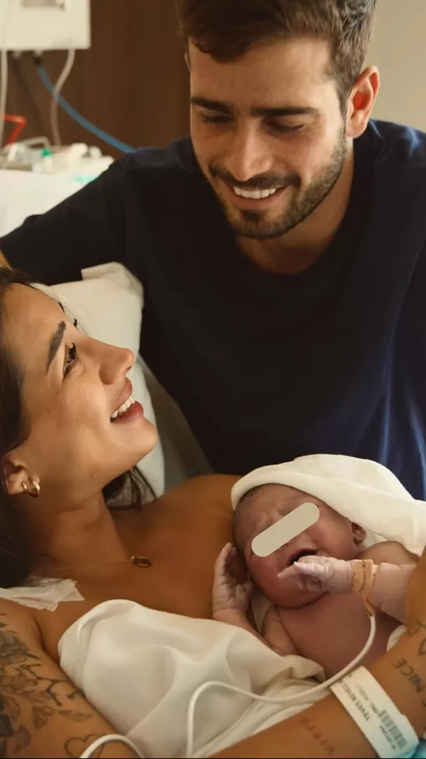 La hija de Sergio Peña y Valery Revello conoce a su hermana Catalina. Foto: Instagram/@valeryrevello La hija de Sergio Peña y Valery Revello conoce a su hermana Catalina. Foto: Instagram/@valeryrevello