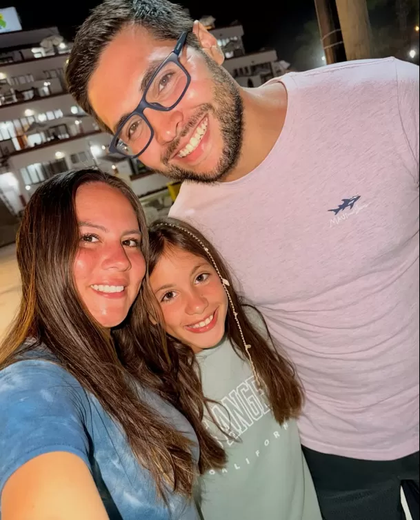 La madre de la menor publicó los resultados de la reunión de fin de bimestre y se mostró orgullosa por su rendimiento académico. Foto: Instagram