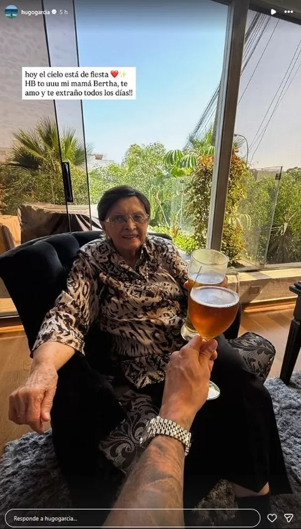Hugo García conmueve las redes con un tierno mensaje hasta el cielo para su abuelita Bertha en su día especial / IG: hugogarcia Hugo García conmueve las redes con un tierno mensaje hasta el cielo para su abuelita Bertha en su día especial / IG: hugogarcia
