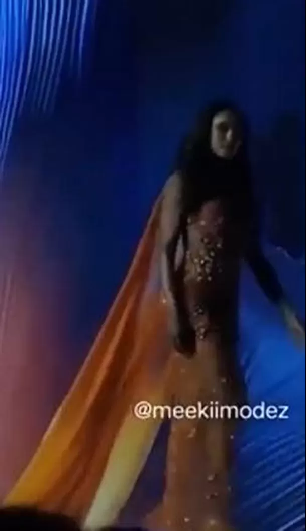  La impactante caída de Miss Jamaica durante gala preliminar / Captura