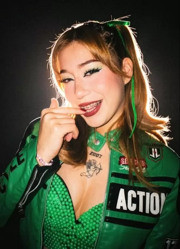 En medio de la controversia por el caso Naldy Saldaña, la cantante de 'La Bella Luz' se defendió de las acusaciones sobre presuntas burlas hacia su excompañera en pleno escenario Foto: Instagram @anelydavila_oficial En medio de la controversia por el caso Naldy Saldaña, la cantante de 'La Bella Luz' se defendió de las acusaciones sobre presuntas burlas hacia su excompañera en pleno escenario Foto: Instagram @anelydavila_oficial