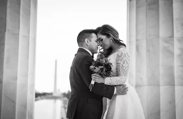 Isabel Acevedo festejó dos años de casada con su esposo Rodney. Foto:Instagram/@isabelacevedoarenas