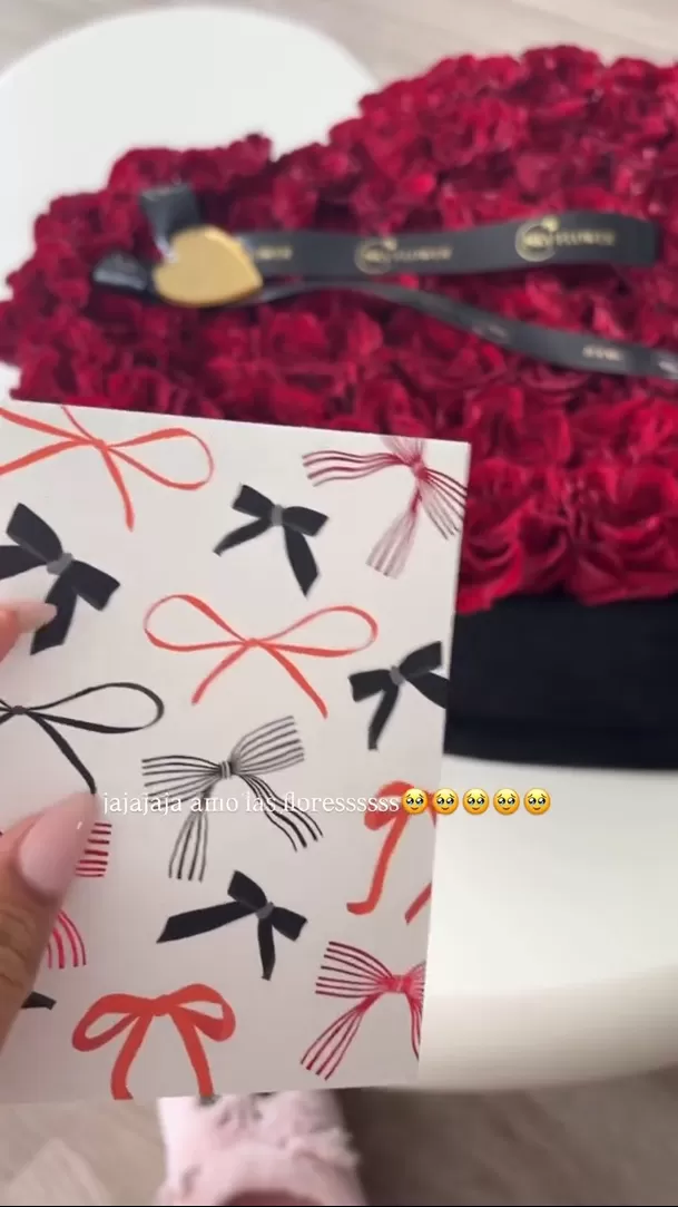 El galán de Isabella Ladera también le envió su número de teléfono ¿Lo llamará? / Instagram