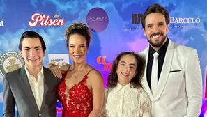 Virna Flores e Ismael La Rosa con sus hijos / América Televisión / Instagram