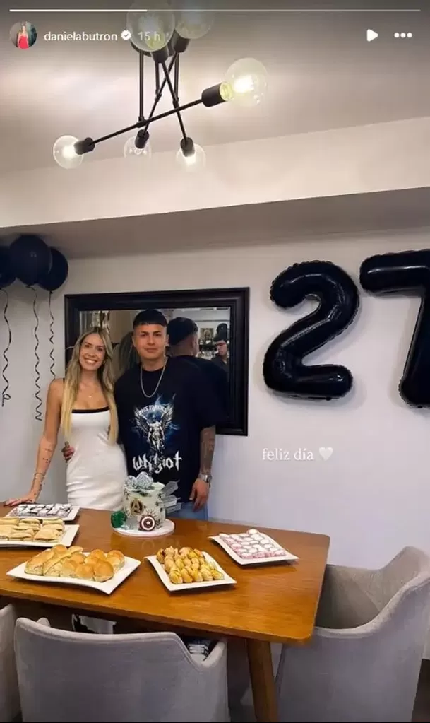 Jairo Concha celebró sus 27 años pero fue la presencia de Daniela Butrón la que se robó toda la atención