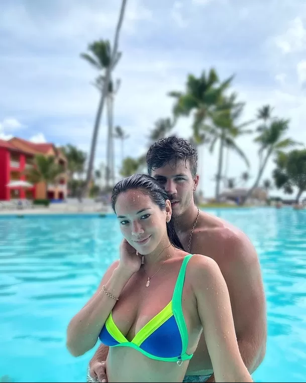 Jazmín Pinedo y Pedro Araujo de vacaciones / Instagram