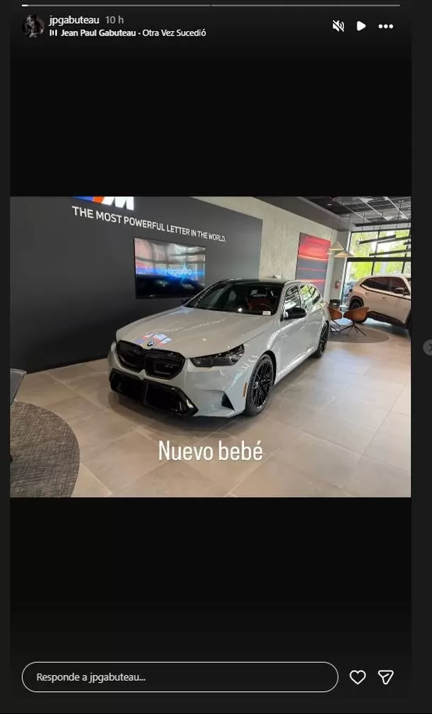 El empresario sorprendió al mostrar su reciente adquisición en redes sociales y bautizarla como su “nuevo bebé”. Se trata de un moderno vehículo de alta gama que presumió desde un concesionario. Foto: IG @silviacornejo87 El empresario sorprendió al mostrar su reciente adquisición en redes sociales y bautizarla como su “nuevo bebé”. Se trata de un moderno vehículo de alta gama que presumió desde un concesionario. Foto: IG @silviacornejo87