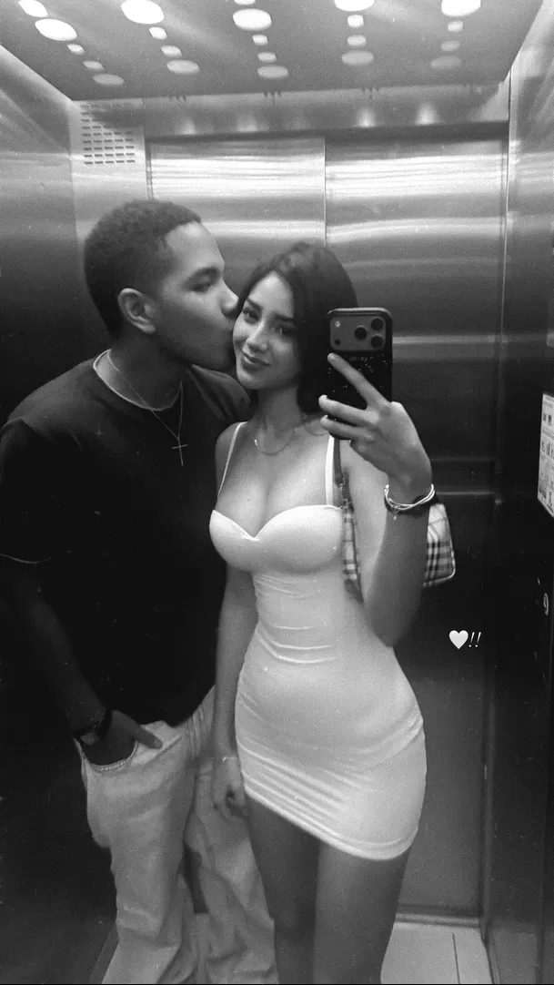 Hillary Meza grita su amor por Adriano Farfán / IG: @hillaapp Hillary Meza grita su amor por Adriano Farfán / IG: @hillaapp