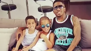 Jefferson Farfán y sus hijos Adriano y Jeremy (Foto: Instagram)