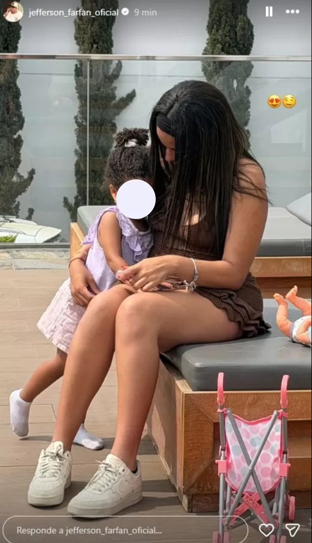 Jefferson Farfán pasa la Navidad con sus hijas Maialén y Luana / Instagram
