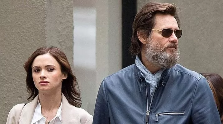 Jim Carrey junto a su expareja. Foto: difusión Jim Carrey junto a su expareja. Foto: difusión