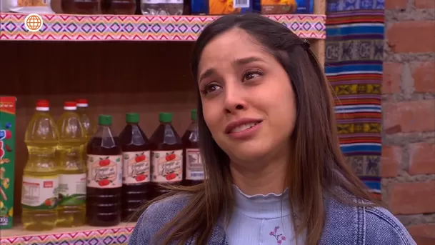 Yesenia le confesó a Jimmy que tenía un retraso. Fuente: AméricaTV Yesenia le confesó a Jimmy que tenía un retraso. Fuente: AméricaTV