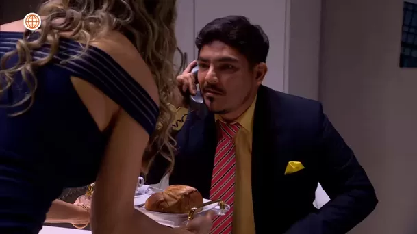 Joel casi sufre un infarto tras ser seducido por Bambi. Fuente: AméricaTV