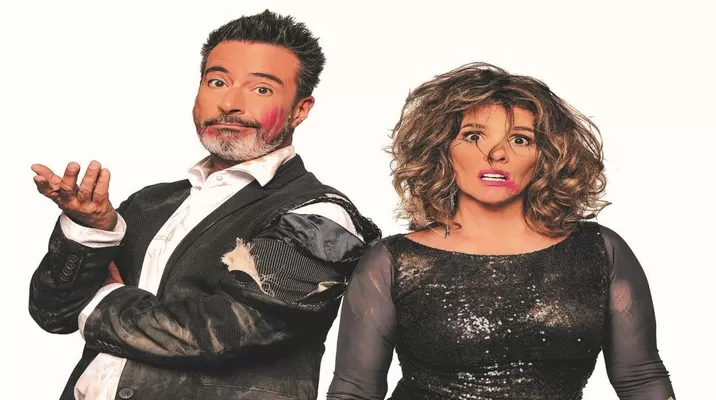 Johanna San Miguel y Carlos Carlín vuelven al teatro con Hasta que la tele nos separe Johanna San Miguel y Carlos Carlín vuelven al teatro con Hasta que la tele nos separe