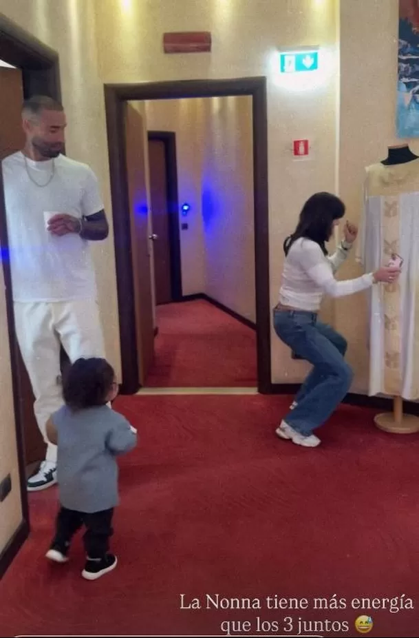 El pequeño Matteo jugando con su abuela / Instagram El pequeño Matteo jugando con su abuela / Instagram