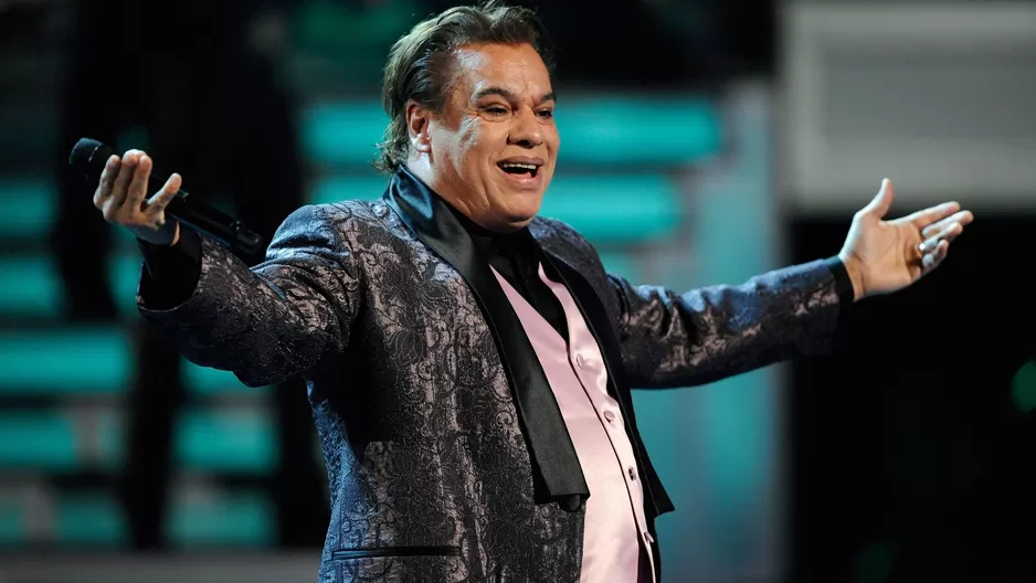 Juan Gabriel debutó como cantante en un bar del mismo nombre en Ciudad Juárez