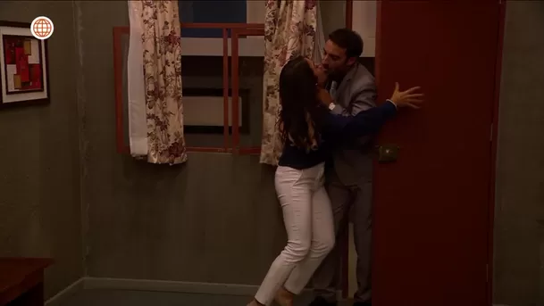 Olinda interrumpió apasionado momento entre Juana y Juan Pablo / AméricaTV