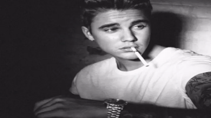 Justin Bieber compartió una imagen al mismo estilo que James Dean Justin Bieber compartió una imagen al mismo estilo que James Dean