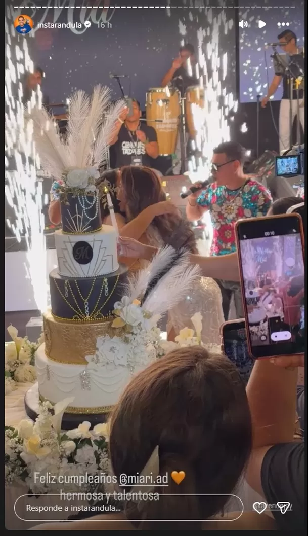 Karen Dejo celebró una fecha muy especial para su familia: los 15 años de su hija Mía. La integrante de EEG compartió la alegría de esta importante etapa y convirtió la ocasión en un motivo de celebración. Foto: Instagram @karendejoy Karen Dejo celebró una fecha muy especial para su familia: los 15 años de su hija Mía. La integrante de EEG compartió la alegría de esta importante etapa y convirtió la ocasión en un motivo de celebración. Foto: Instagram @karendejoy