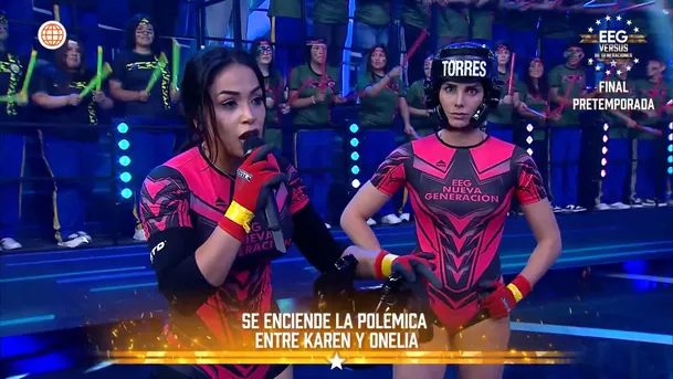 Onelia Molina se indignó con Karen Dejo por ventilar tema personal. Foto: América TV Onelia Molina se indignó con Karen Dejo por ventilar tema personal. Foto: América TV