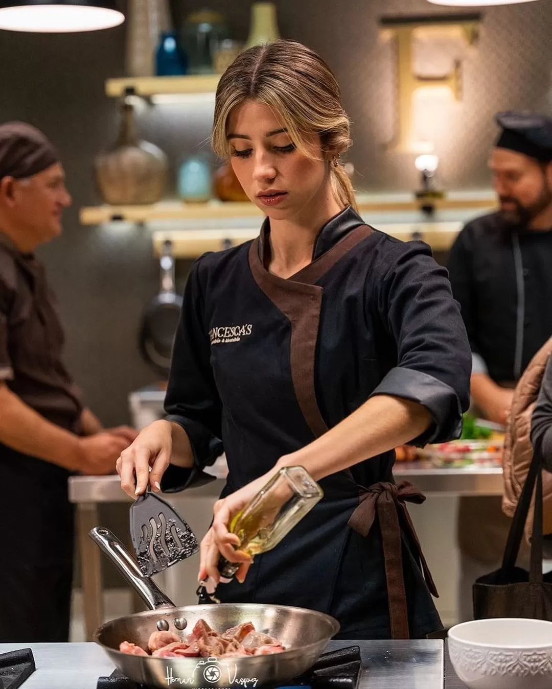 Karime Scander es la actriz que le da vida al personaje de Alessia Montalbán en la serie 'Al Fondo Hay Sitio'/Foto: Instagram