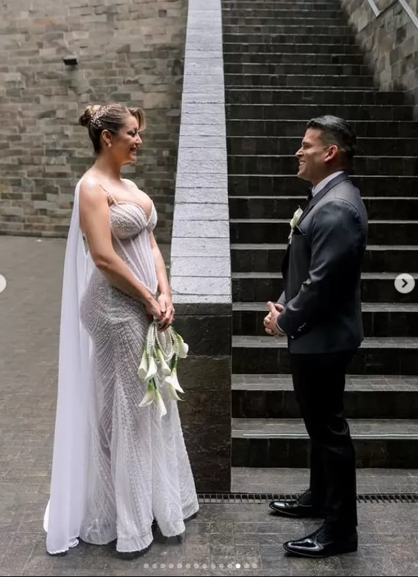 Christian Domínguez y Karla Tarazona contrajeron matrimonio. La íntima ceremonia reunió a familiares y amigos cercanos. Foto: IG @joselaraweddings Christian Domínguez y Karla Tarazona contrajeron matrimonio. La íntima ceremonia reunió a familiares y amigos cercanos. Foto: IG @joselaraweddings