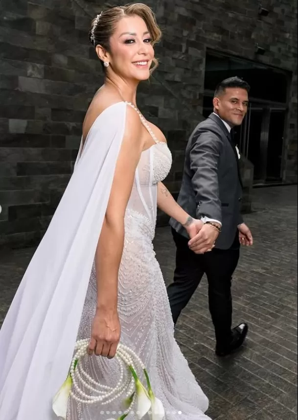 Christian Domínguez y Karla Tarazona contrajeron matrimonio. La íntima ceremonia reunió a familiares y amigos cercanos. Foto: IG @joselaraweddings Christian Domínguez y Karla Tarazona contrajeron matrimonio. La íntima ceremonia reunió a familiares y amigos cercanos. Foto: IG @joselaraweddings