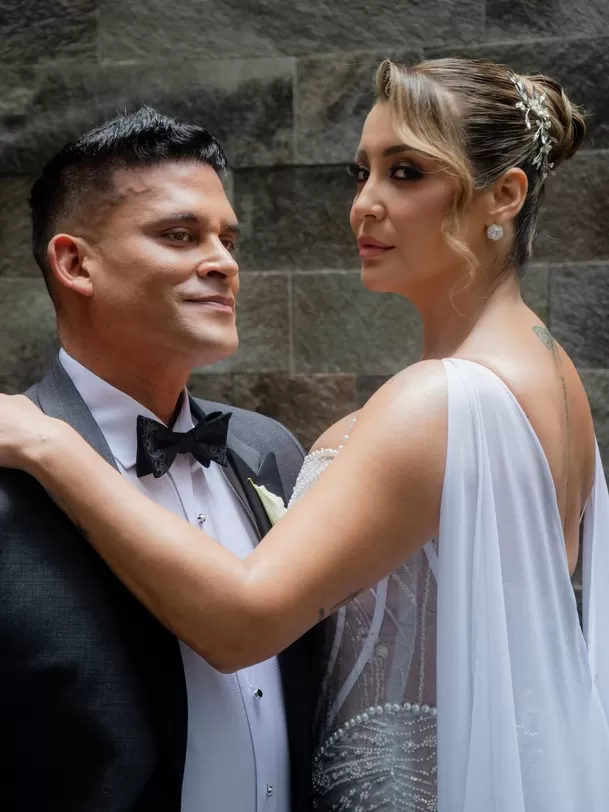 Karla Tarazona y Christian Domínguez se casaron por civil el 2 de junior en una notaría de San Borja / IG: @latarazona Karla Tarazona y Christian Domínguez se casaron por civil el 2 de junior en una notaría de San Borja / IG: @latarazona