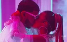 Karol G y Anuel AA se dieron apasionado beso en escenario de los Latin Billboard 2019 - Noticias de billboard