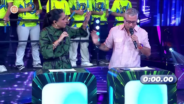 Furiosa reacción de Katia Palma contra Mathías Brivio / AméricaTV Furiosa reacción de Katia Palma contra Mathías Brivio / AméricaTV