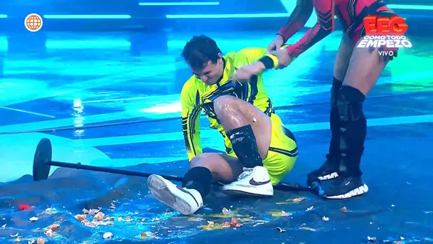 Katia Palma enfureció con Gabriel Meneses por fingir una lesión. Fuente: AméricaTV Katia Palma enfureció con Gabriel Meneses por fingir una lesión. Fuente: AméricaTV