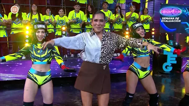 Accidentada celebración de Katia Palma / AméricaTV