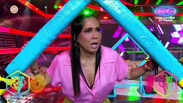 Katia Palma rechaza sin piedad a Leandro tras romántica frase / AméricaTV Katia Palma rechaza sin piedad a Leandro tras romántica frase / AméricaTV