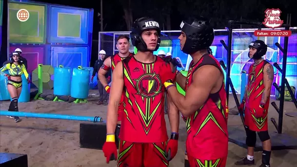 Kevin Díaz lanzó fuerte reclamo contra Onelia Molina y tuvieron que calmarlo / AméricaTV