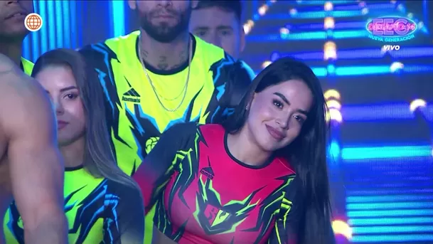 La rápida defensa de Onelia Molina / AméricaTV La rápida defensa de Onelia Molina / AméricaTV