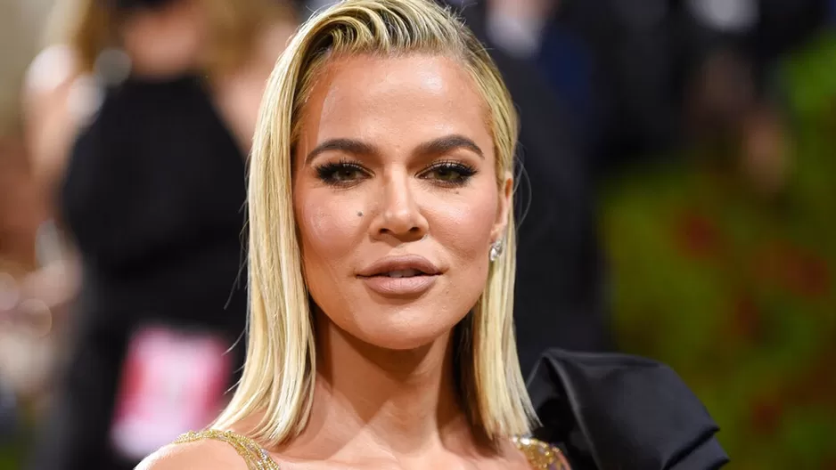 Khloé Kardashian reveló su estado de salud tras extirparle un tumor en la cara.