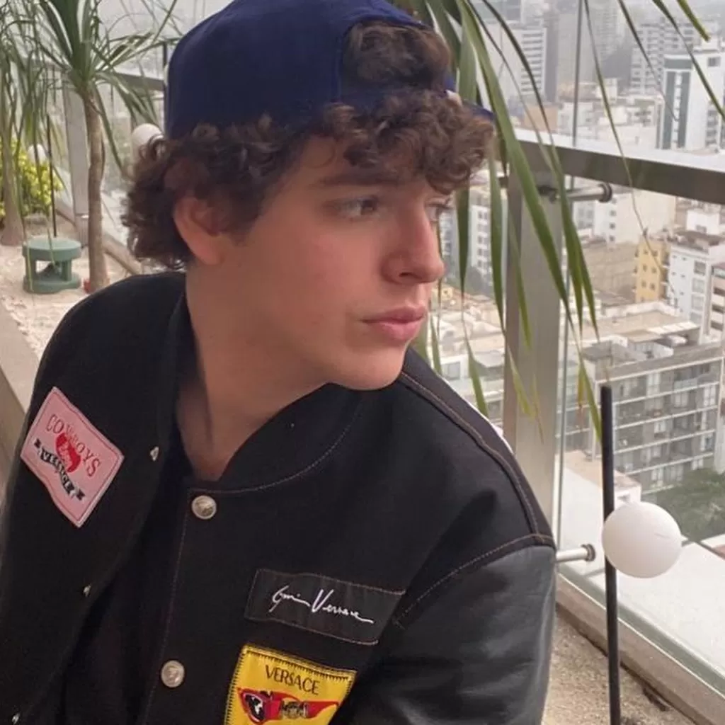 Así luce hoy Valentino, el hijo de Laura Huarcayo, que cumplió 22 años. Foto: Instagram Así luce hoy Valentino, el hijo de Laura Huarcayo, que cumplió 22 años. Foto: Instagram