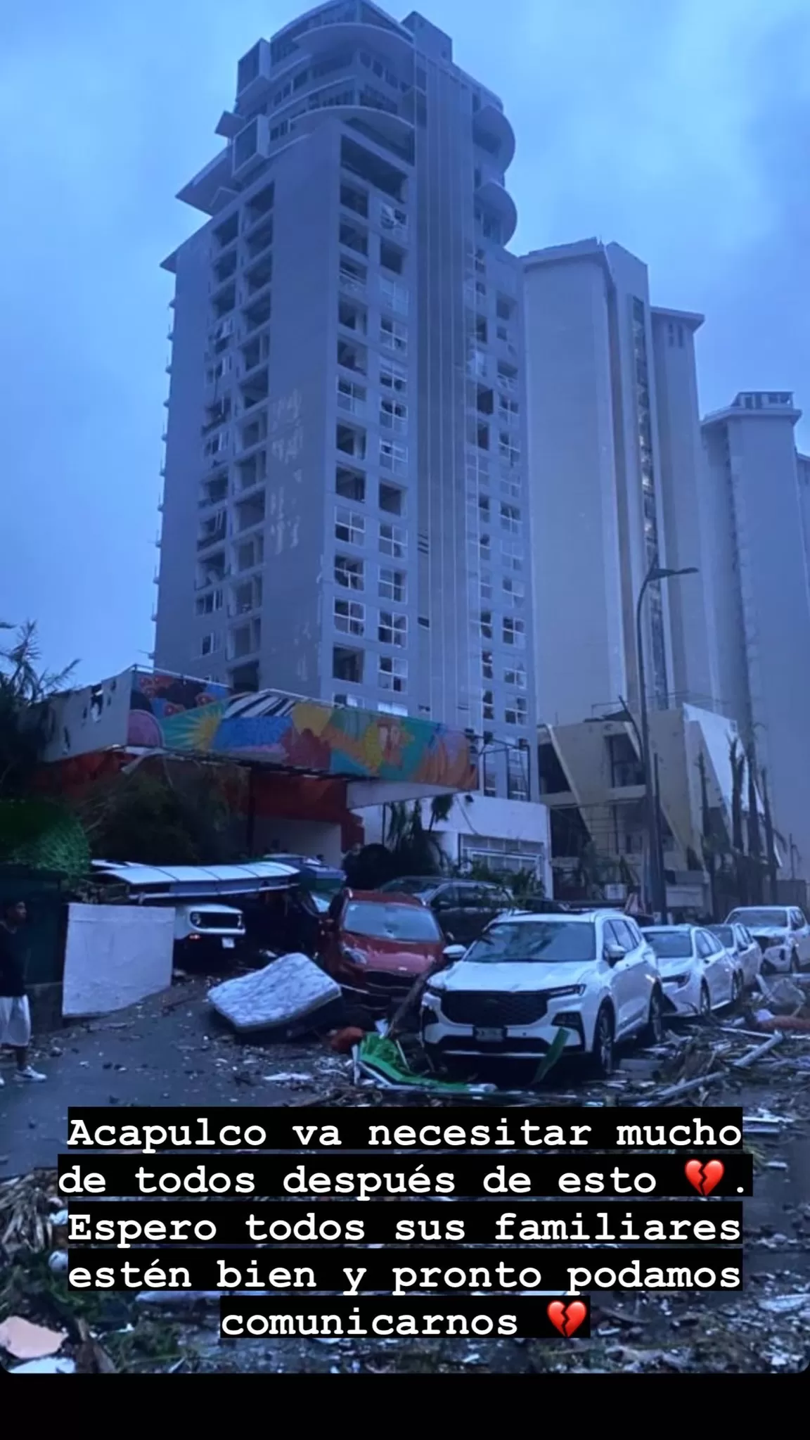 Huracán Otis devastó varios edificios en Acapulco. Foto: Instagram