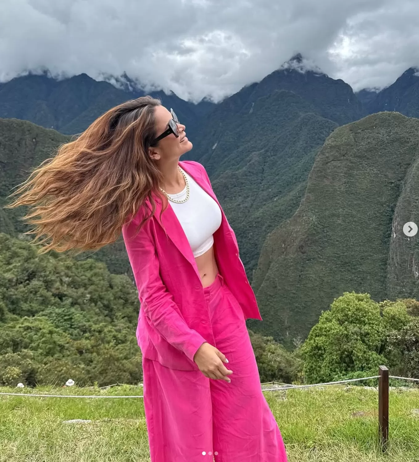 Laura Spoya con el criticado outfit. Foto: Instagram Laura Spoya con el criticado outfit. Foto: Instagram