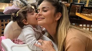 Laura Spoya y su hija Emilia [Foto: Instagram] 