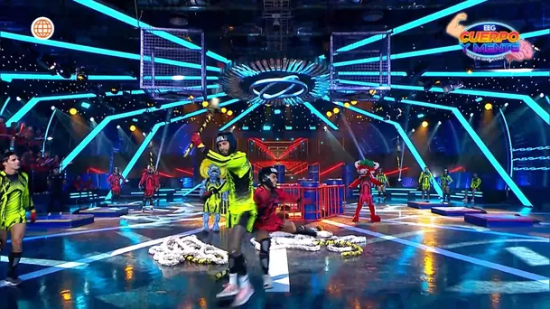 Leandro tuvo impactante choque con Jota y salió “volando”. Fuente: AméricaTV