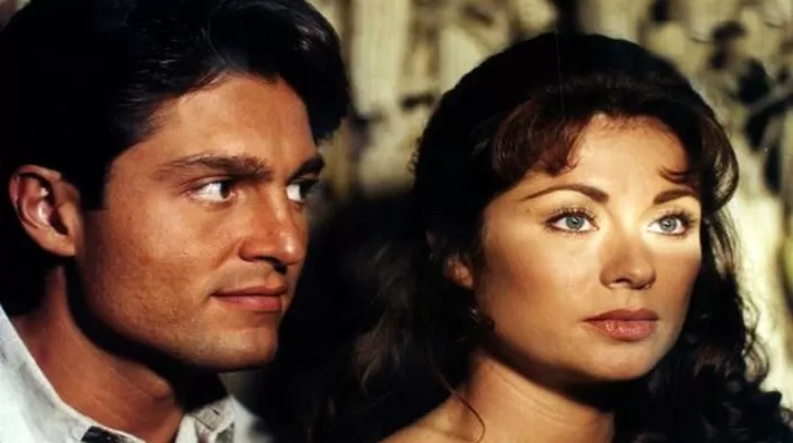 Fernando Colunga y Leticia Calderón en 'Esmeralda', Foto: Difusión Fernando Colunga y Leticia Calderón en 'Esmeralda', Foto: Difusión