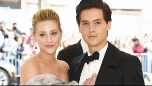 Lili Reinhart y Cole Sprouse desmienten su ruptura con esta portada