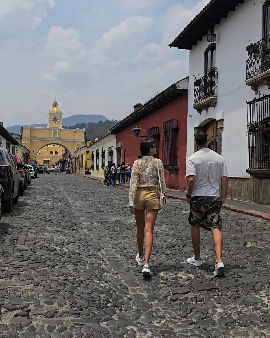 Luciana Fuster y Patricio Parodi juntos en Guatemala. Fuente: Instagram