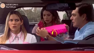 Macarena se puso celosa al encontrar prenda íntima en carro de Mike. AméricaTV