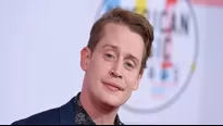  Macaulay Culkin sorprendió a todos durante desfile de moda / AFP