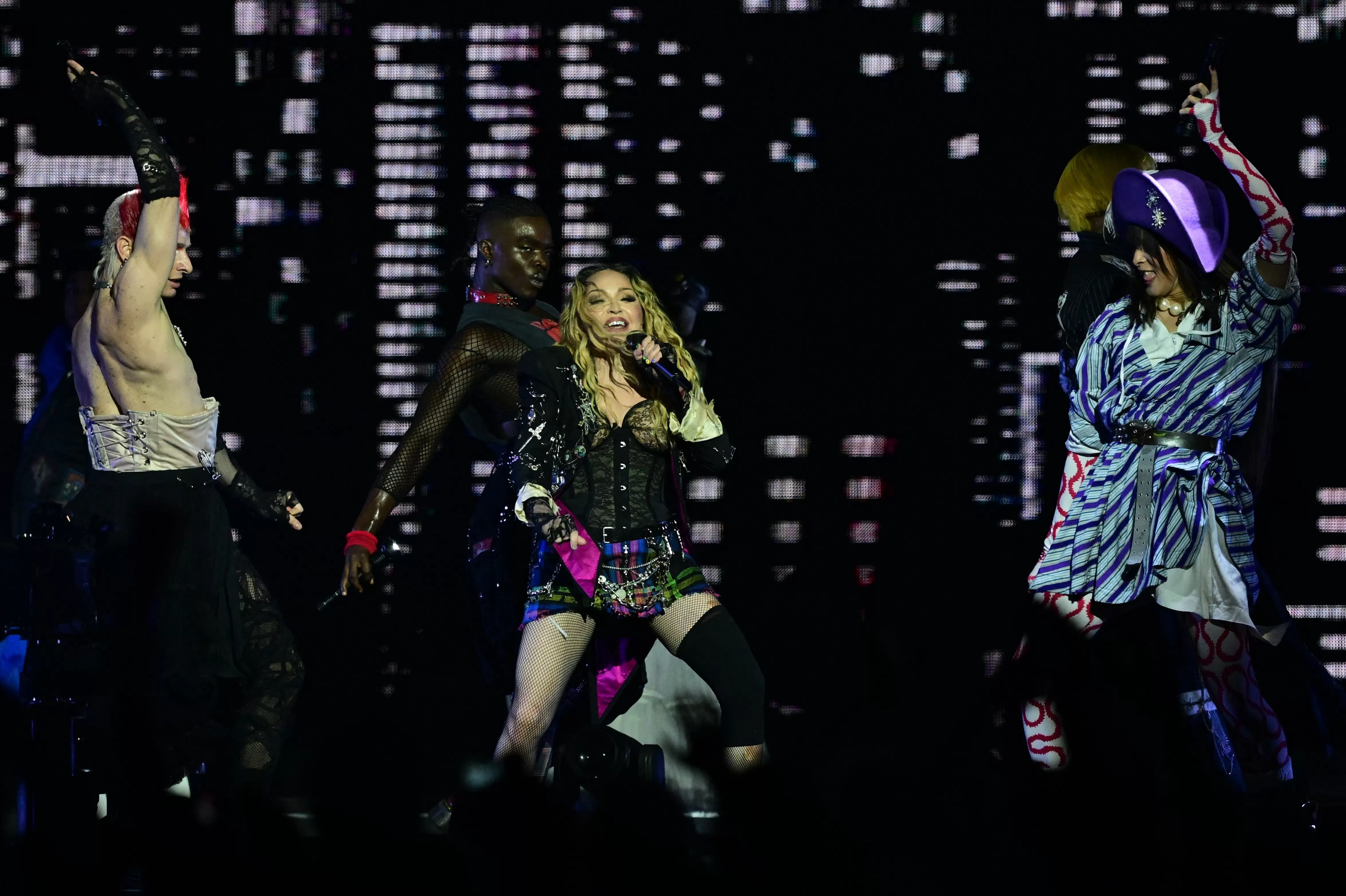 Madonna en playa Copacabana en Río de Janeiro / AFP